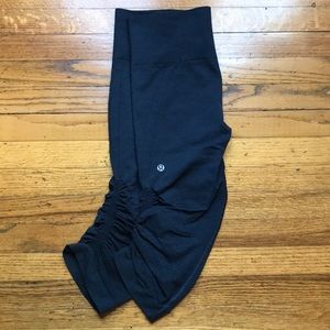 Lululemon Navy Capri with ruched sides